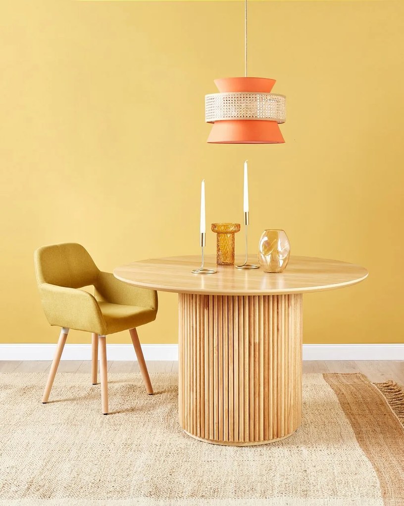 Okrúhly jedálenský stôl ⌀ 120 cm svetlé drevo VISTALLA Beliani