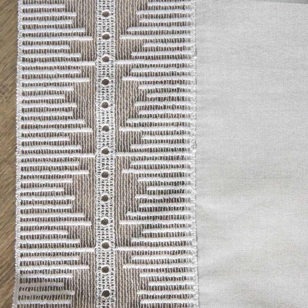OBRUS 80X80 CM BIELY