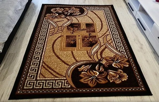 HU Hnedo-čierny klasický koberec Shiraz Bcf Kvety Rozmer: 80x350 cm
