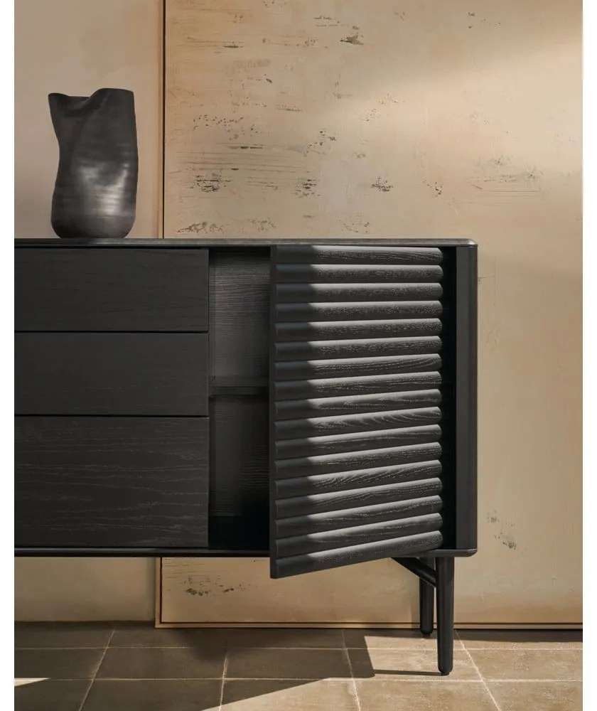 Čierna komoda v dekore duba 200x86x45 cm Lenon – Kave Home