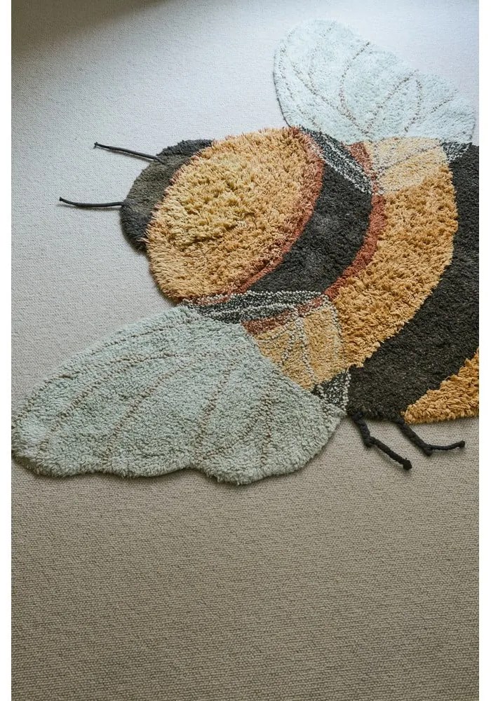 Žltý prateľný ručne tkaný bavlnený detský koberec 115x150 cm Bee – Lorena Canals