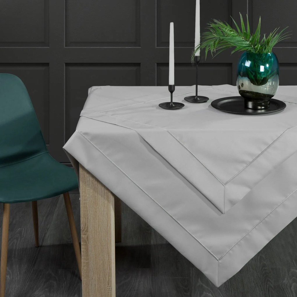 OBRUS MADELE 140X220 CM STRIEBORNÝ