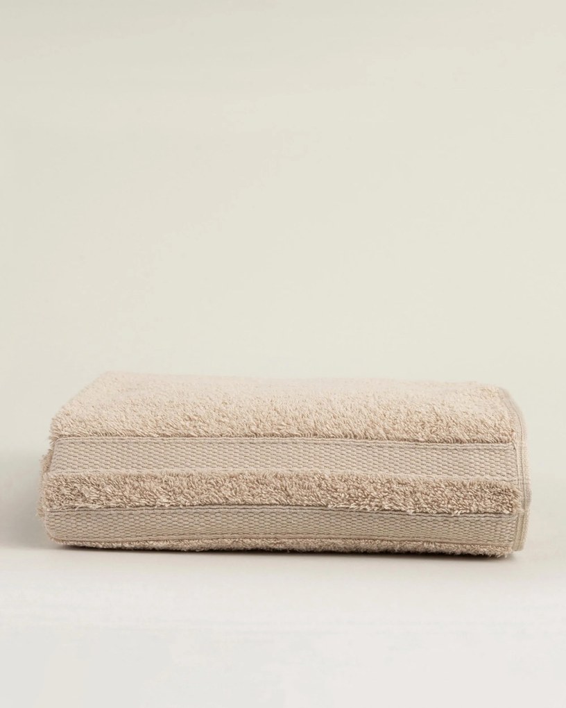 Uterák Essence 70x140 cm warm beige