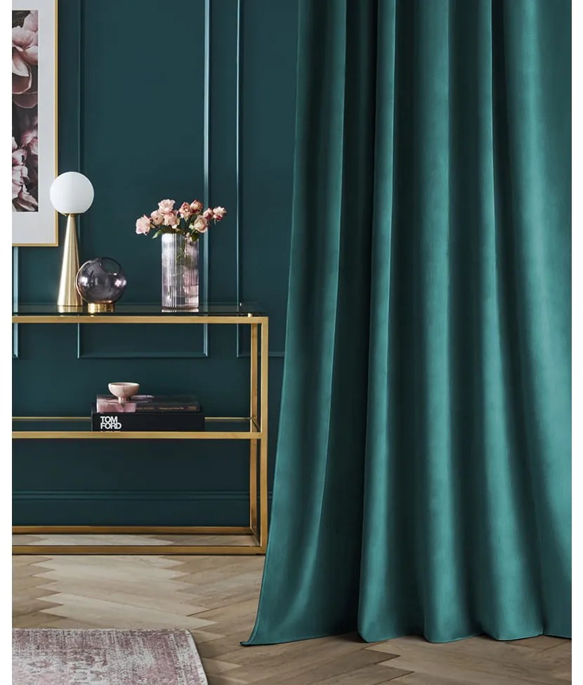 Room99 Hotový záves na krúžkoch CHARMY Jednofarebný Velúrový Zatemňovací Farba: Zelená/Strieborná, Veľkosť: 140 x 260 cm