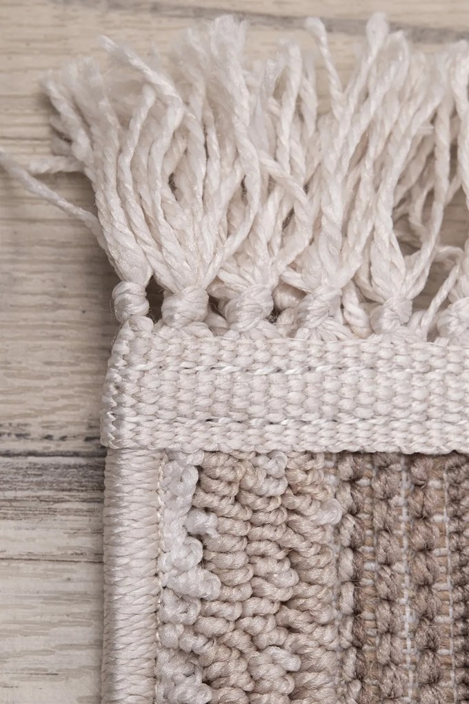 Koberec Benita 091A D.BEIGE/CREAM rozmery koberec: 80x150 cm