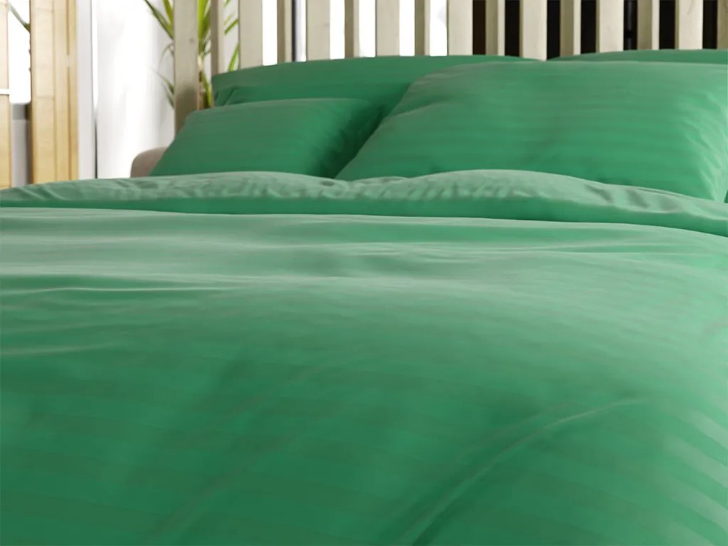 Hotelové obliečky z mikrovlákna JASMINE tmavo zelené - prúžok 2 cm Rozmer obliečky: 2 ks 70 x 90 cm | 200 x 220 cm