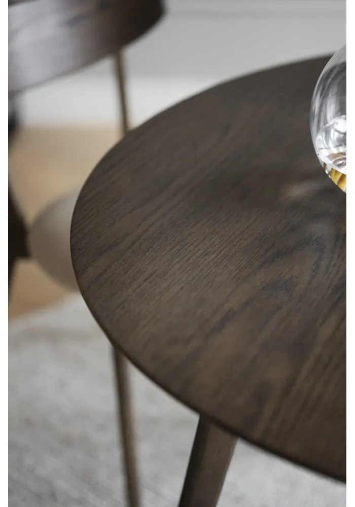 Tmavohnedý okrúhly jedálenský stôl v dekore duba ø 115 cm Yumi – Rowico