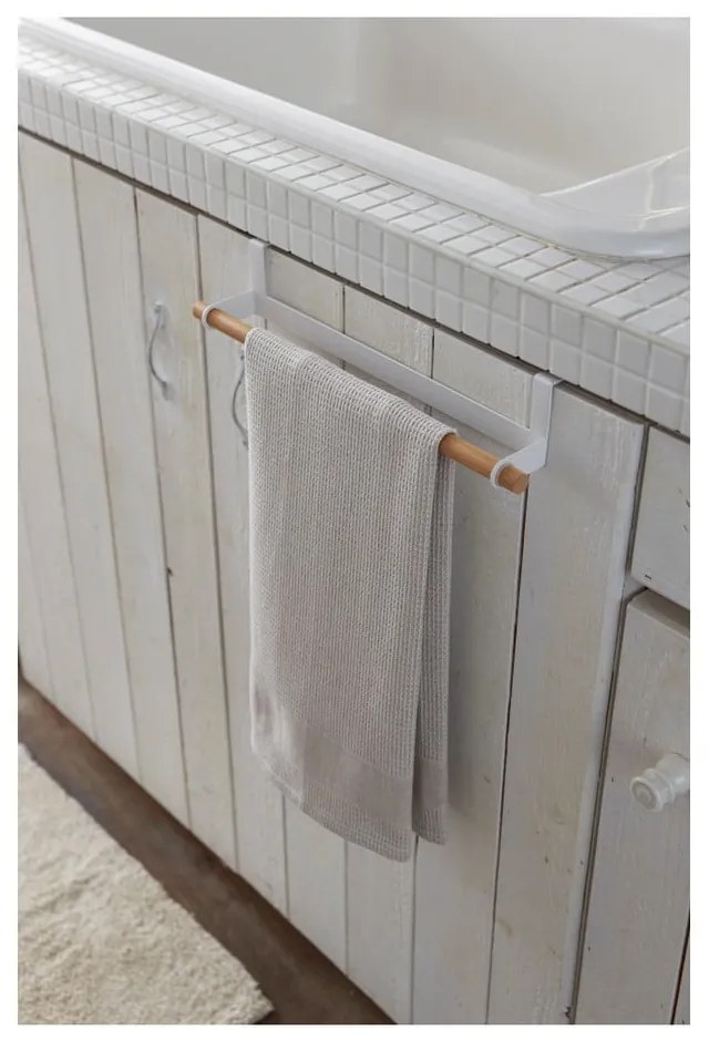 Biely závesný držiak na utierky YAMAZAKI Tosca