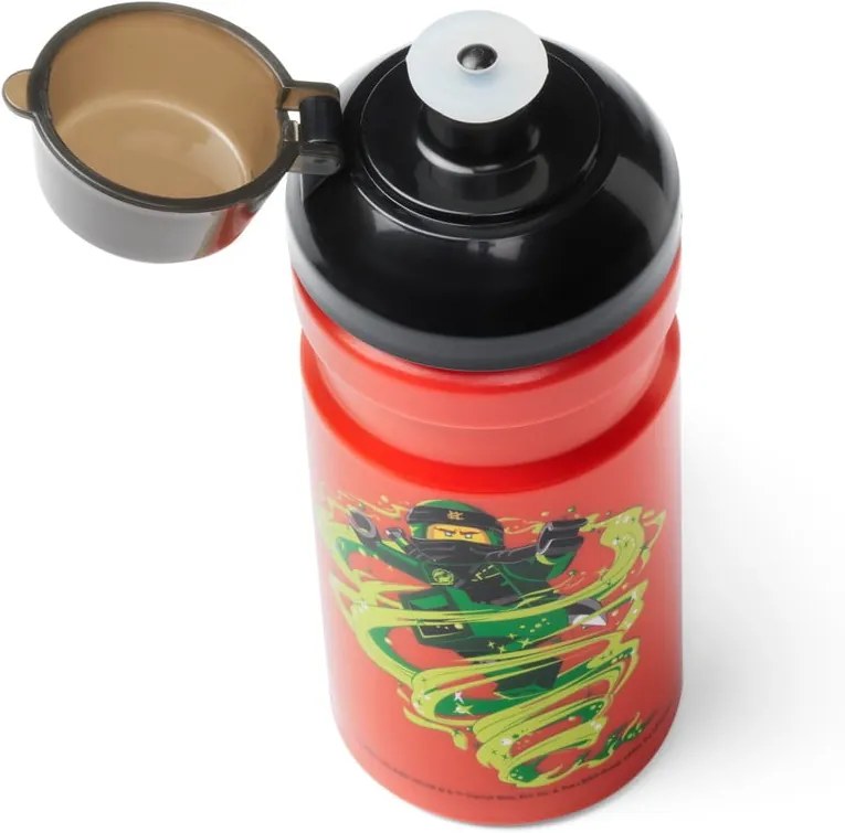 Červená fľaša na vodu s čiernym vekom LEGO® Ninjago, 390 ml