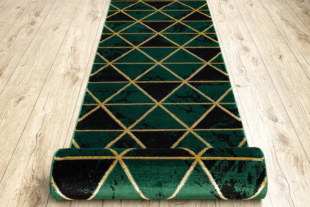 Behúň EMERALD 1020 Glamour exclusive, mramor, trojuholníkový, zelený + zlatá