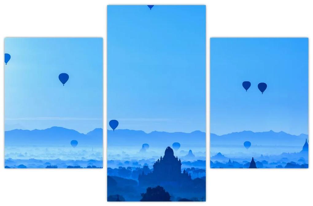 Obraz - Balóny nad krajinou (90x60 cm)