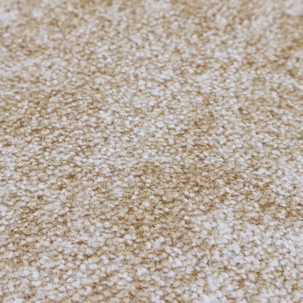 ITC, AKCIA: 180x210 cm Koberec metráž Serenade 109, šíře, béžová, filc, obývacia izba