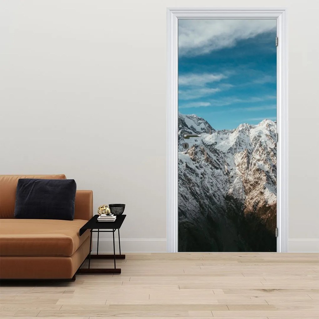 Fototapeta na dvere - Zasnežené vrcholky (95x205cm)