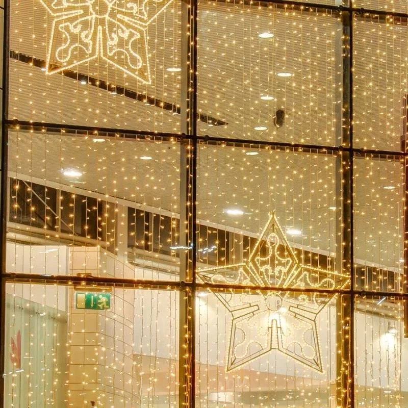 DECOLED Interiérový svetelný záves LED, teplá biela, priehľadný kábel, 1x1,5 m, 150 diód