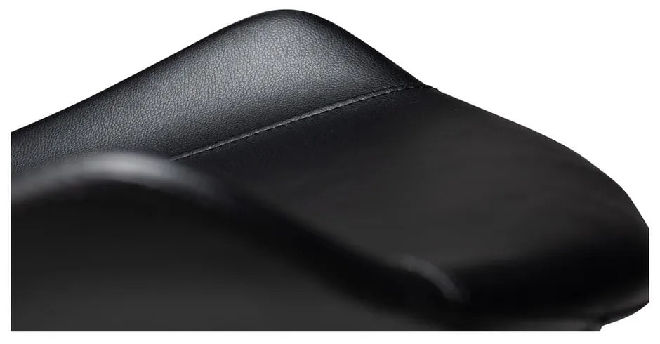 Čierna jedálenská stolička z imitácie kože DAN–FORM Denmark Hype