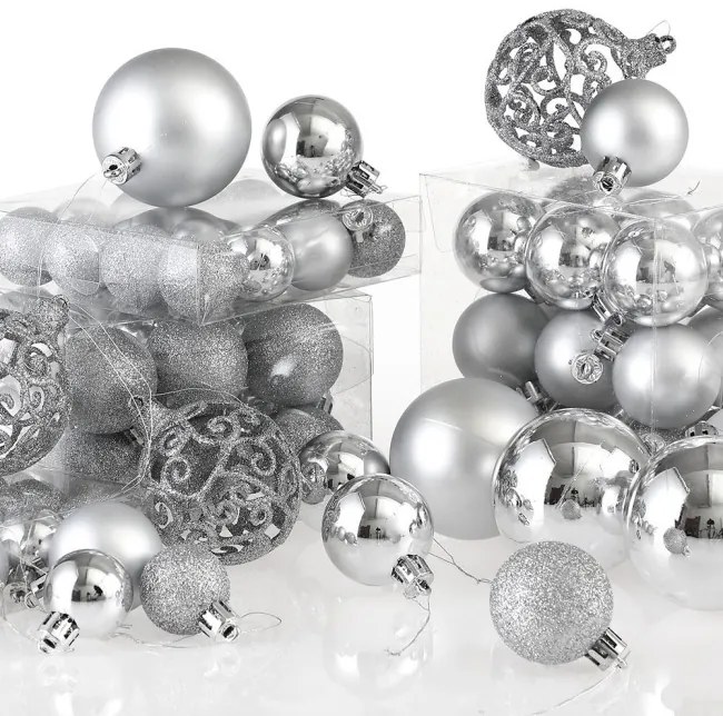 Sada vianočných závesných dekorácií REGALO strieborná (100 ks)