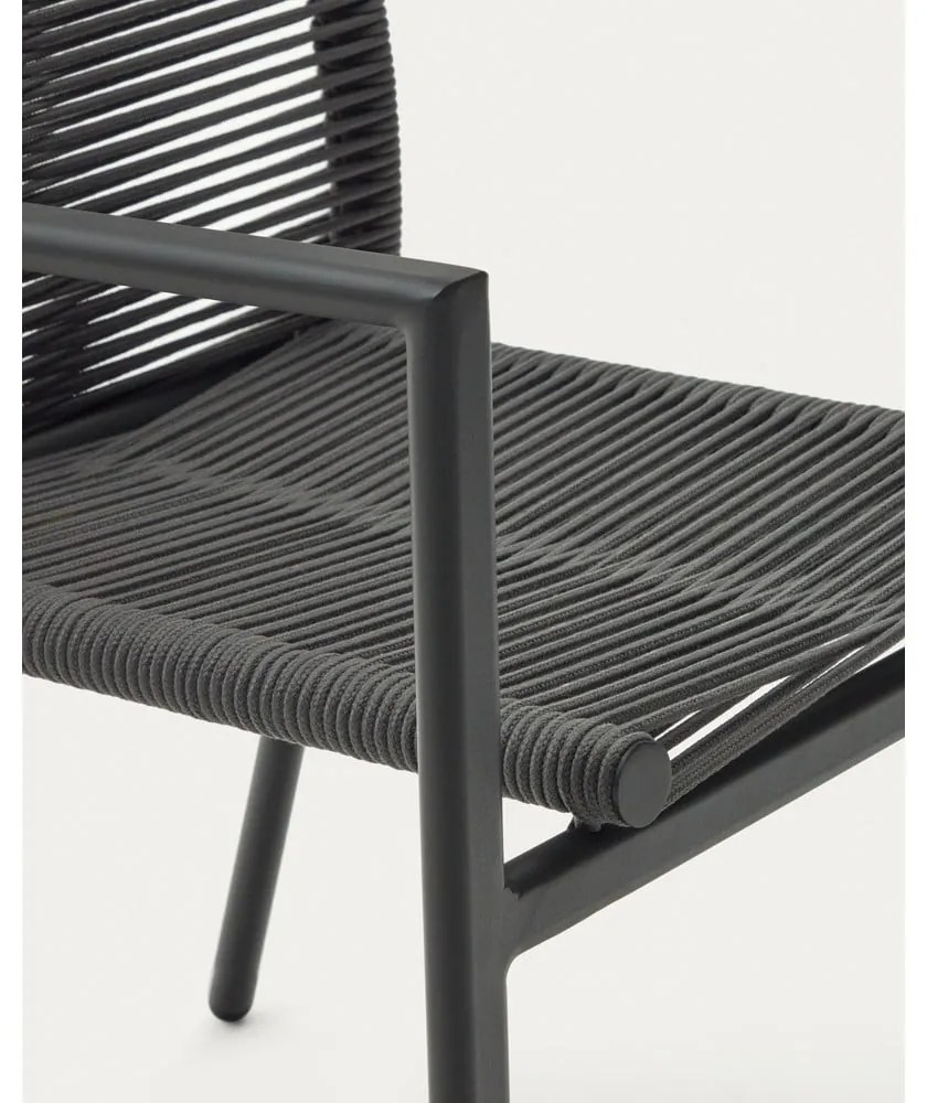 Tmavosivá kovová záhradná stolička Culip – Kave Home