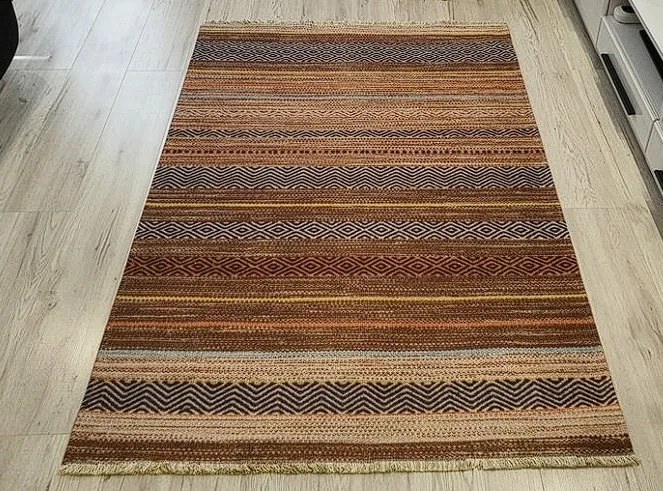 Moderný viacfarebný koberec Banco 1049 – hnedý odtieň Rozmer: 155x230 cm