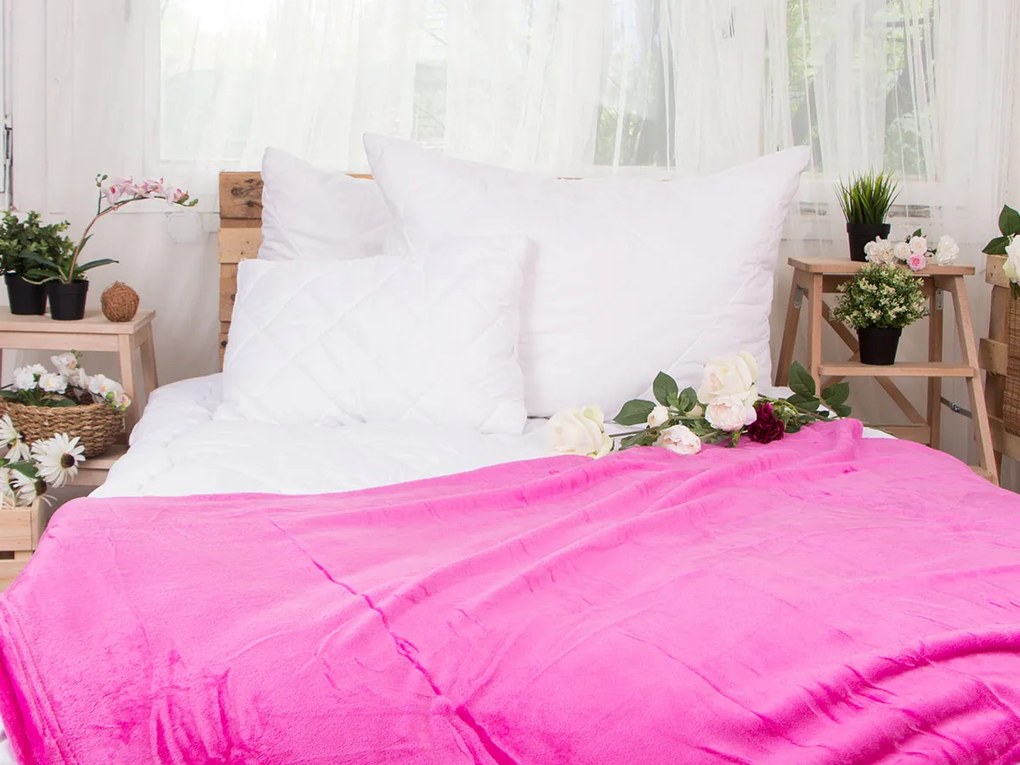 XPOSE® Mikroplyšová deka Exclusive - karmínová 200x230 cm