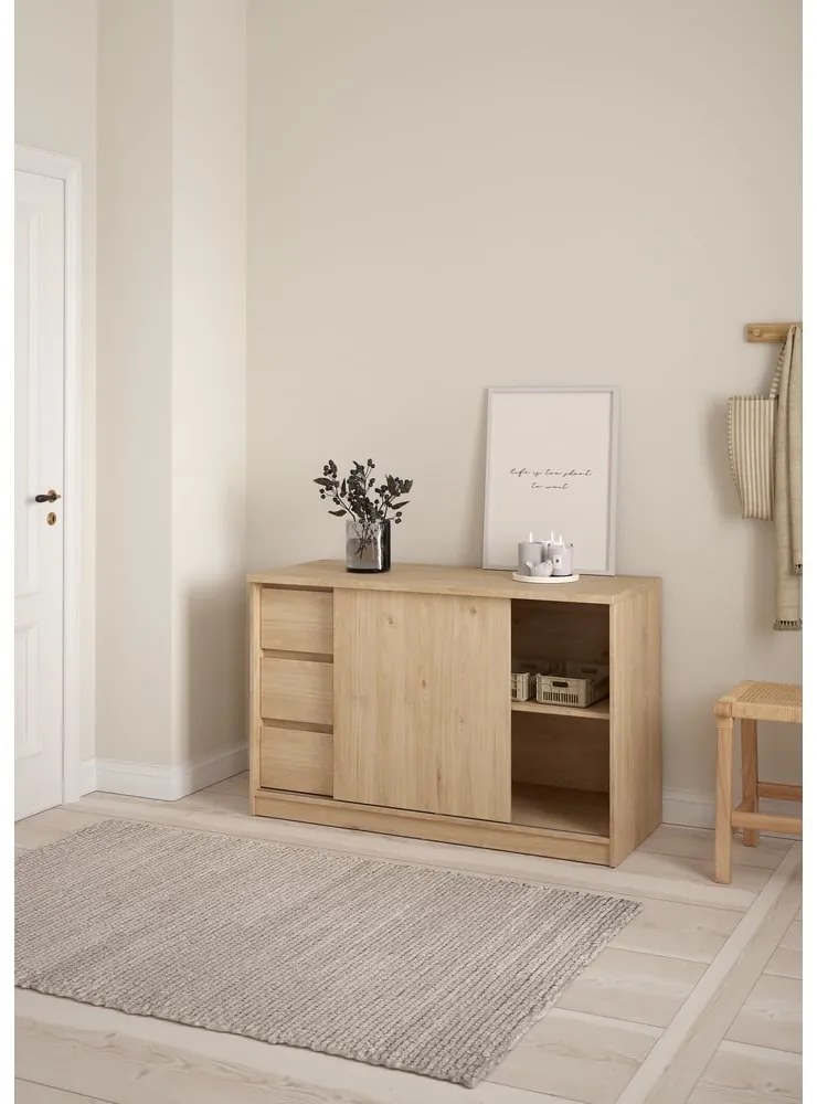 Komoda v dekore duba s posuvnými dverami v prírodnej farbe 119x76x50 cm Naia – Tvilum