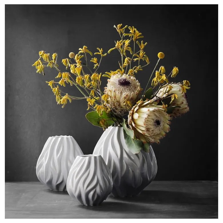 Biela porcelánová váza Morsø Flame, výška 15 cm