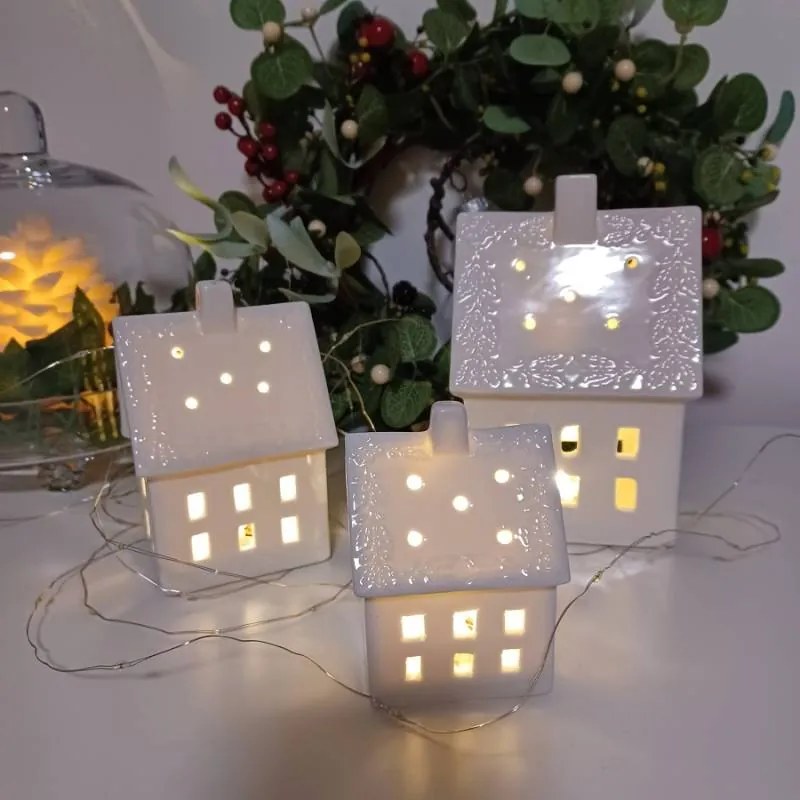 DECOLED Keramický domeček, 7 x 6 x 10 cm, teple bílá, 2xLR44