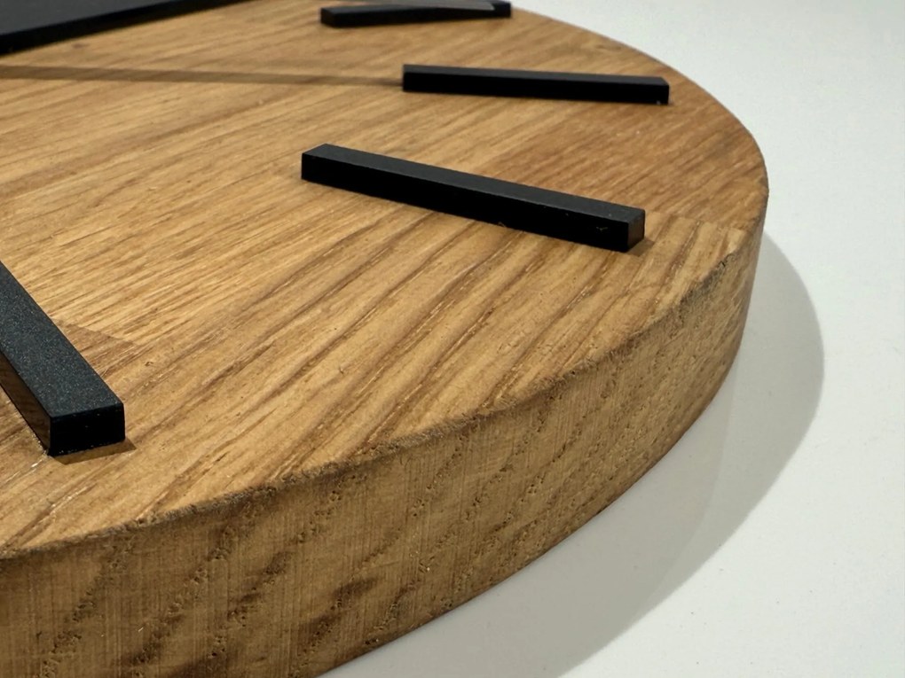 Dekorstudio Drevené hodiny DUB klasik 30cm - čierne