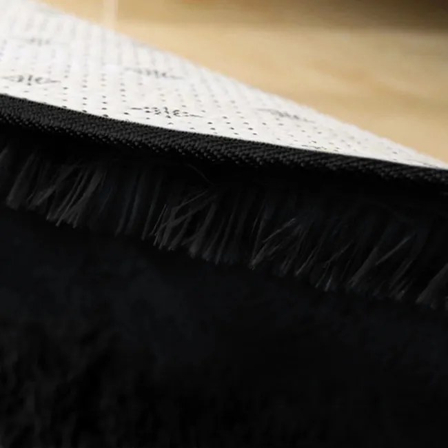 Protišmykový koberec SHAGGY čierny kruh