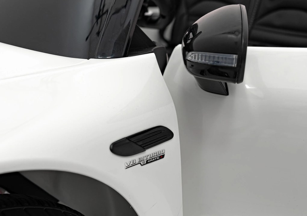 Ramiz Vozidlo Mercedes Benz AMG SL63 Biela