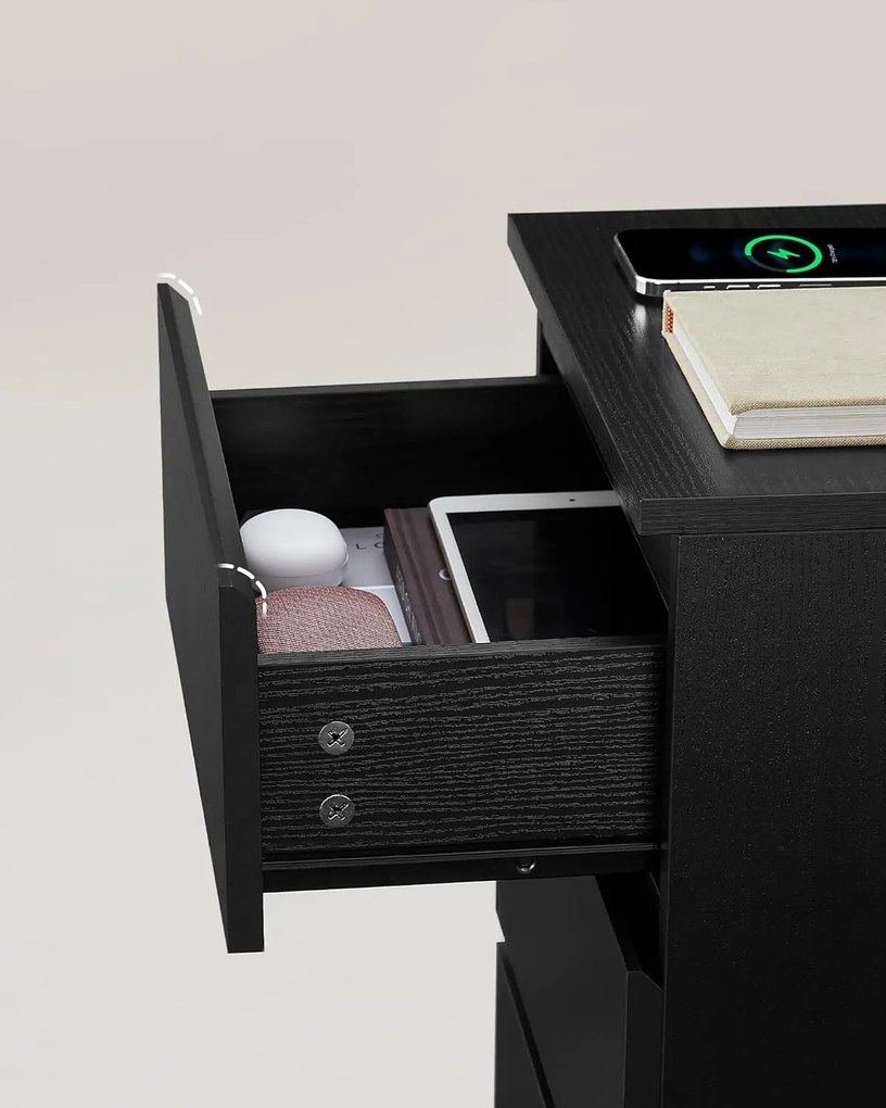 Sada 2 nočných stolíkov, 3 zásuvky, 2 AC zásuvky, 2 USB porty, čierne