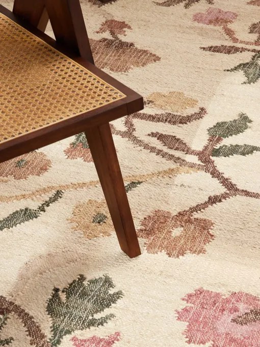 Koberec Elle Decoration Roya Violette krémový / viacfarebný