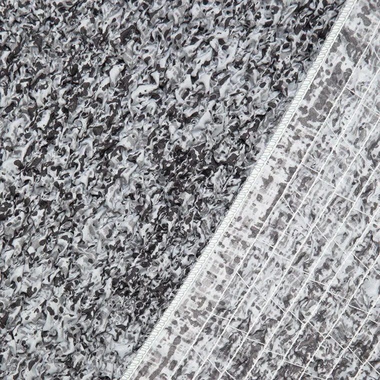 Bielastické poťahy MARMO šedé kreslo s drevenými rúčkami (š. 40 - 70 cm)