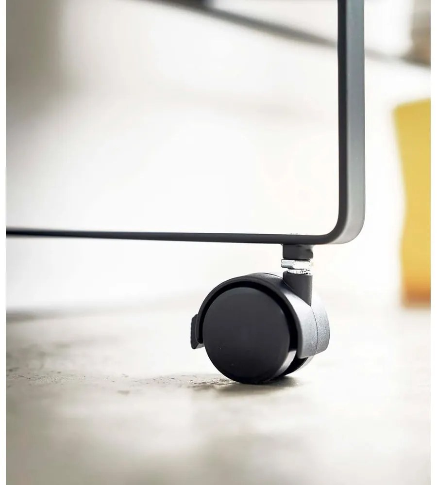 Čierny kovový detský stojan na topánky 74,5x74,5x22 cm Tower – YAMAZAKI