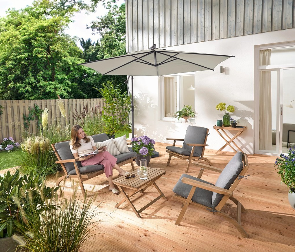 Záhradný odkladací stolík