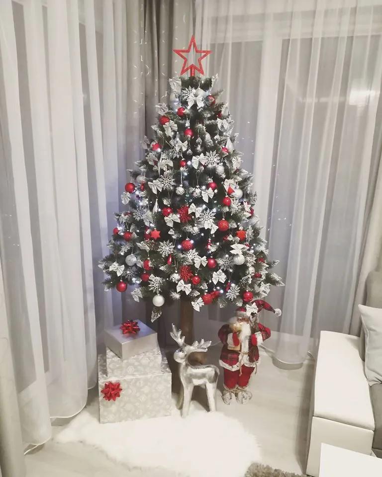 Vianočný stromček na pni Christee 6 220 cm - zelená