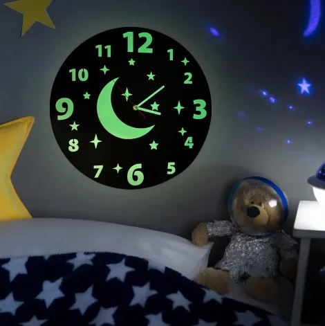Svietiace nástenné hodiny do detskej izby Priemer: 30 cm