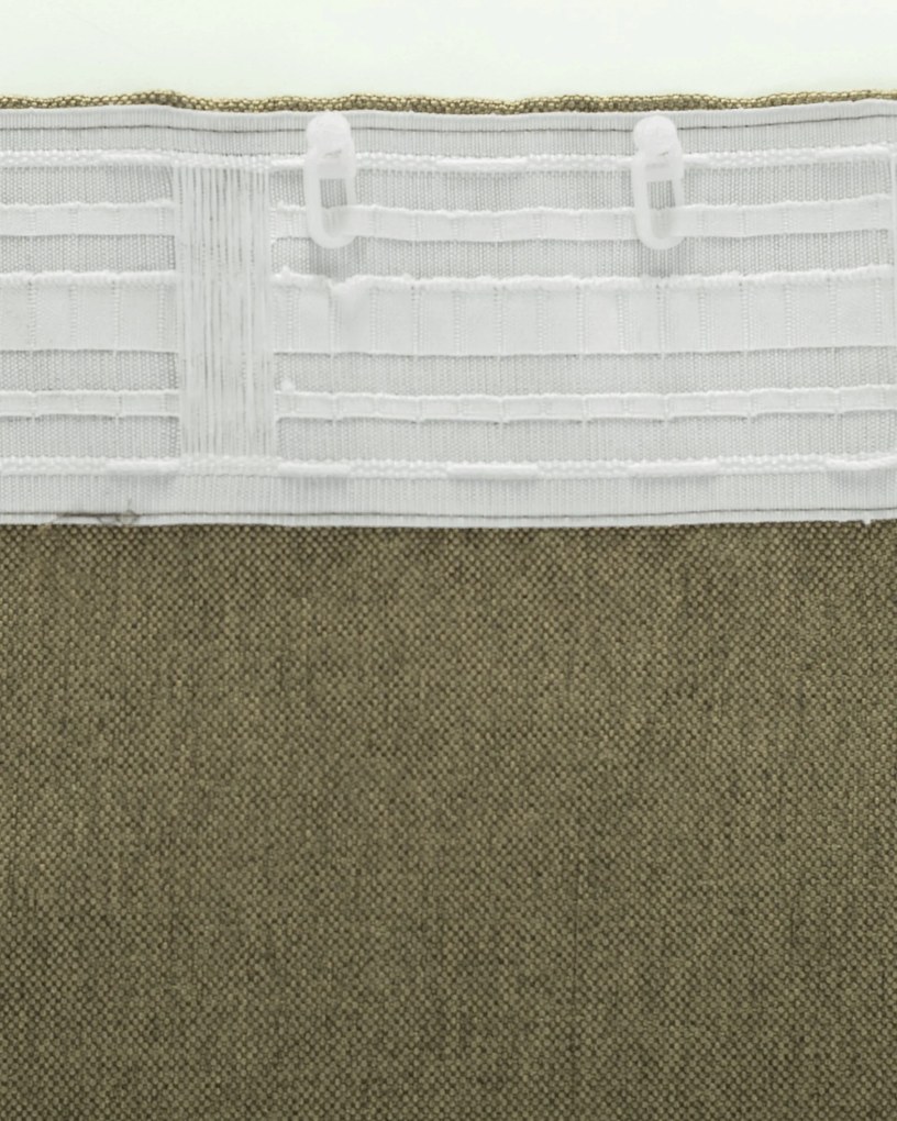 Záves BASIC s navliekacou riasiacou páskou 140x300 cm svetlohnedý 1 ks.