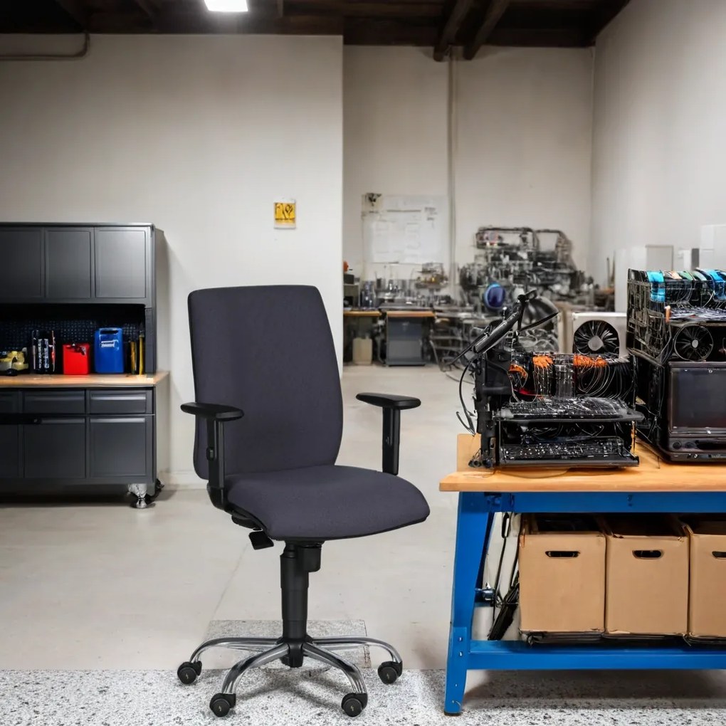 Pojazdná pracovná antistatická stolička ESD, nastaviteľné podrúčky, oceľový kríž, tmavo sivá