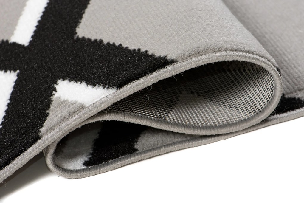 TA Koberec T237B ŠEDÁ LUXUSNÁ PP ESM Rozmer: 160x230 cm