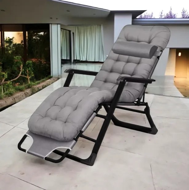 Záhradné lehátko s čiernym rámom a vankúšom sivá