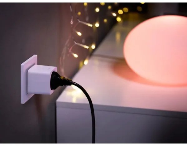 SADA 3x Inteligentná zásuvka Philips Hue Smart plug EU SCHUKO