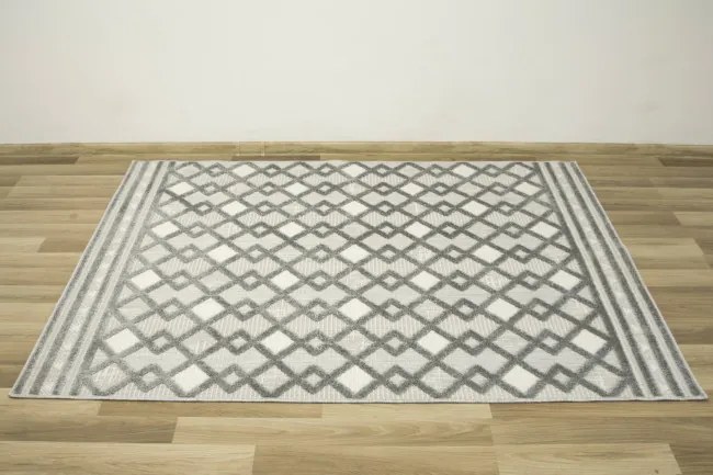 Šnúrkový koberec Stella D418A - Romby Aztec sivý / strieborný