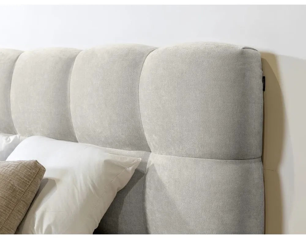 Svetlosivá čalúnená dvojlôžková posteľ s roštom 160x200 cm Kumo – Bobochic Paris