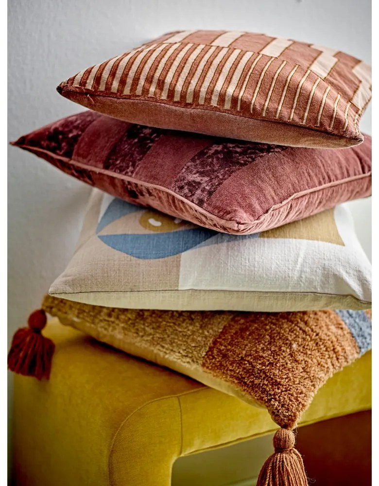 Dekoračný vankúš s prímesou vlny 45x45 cm Centro – Bloomingville