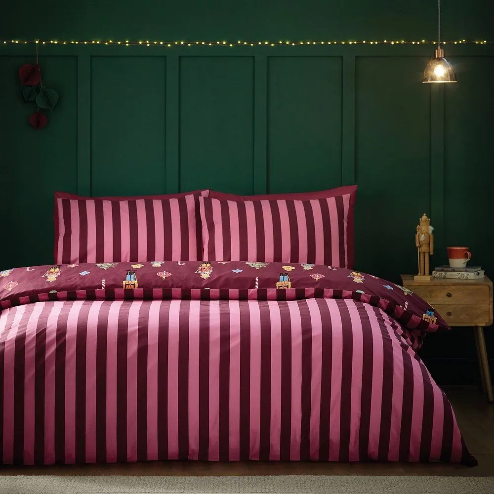 Ružové/fialové obliečky na dvojlôžko 200x200 cm Nutcracker Stripe – Catherine Lansfield