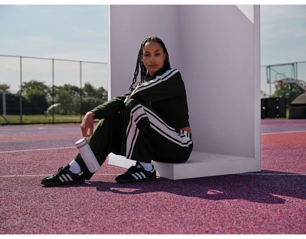 Biela termoska z nehrdzavejúcej ocele 470 ml IceFlow™ Bottle Twist Flip Frost – Stanley