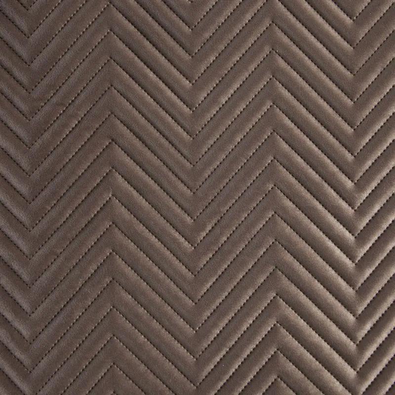 Dekorstudio Zamatový prehoz na posteľ SOFIA v hnedej farbe Rozmer prehozu (šírka x dĺžka): 230x260cm