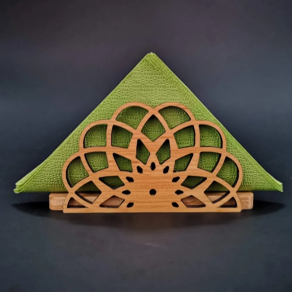 AMADEA Drevený stojanček na obrúsky v tvare mandaly, masívne drevo, 12,3x6,5x3,5 cm