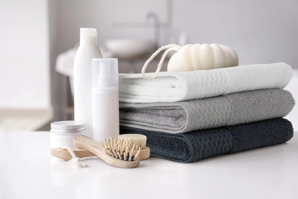 BAVLNENÝ UTERÁK ANELA3 50X90 CM TMAVOSIVÁ