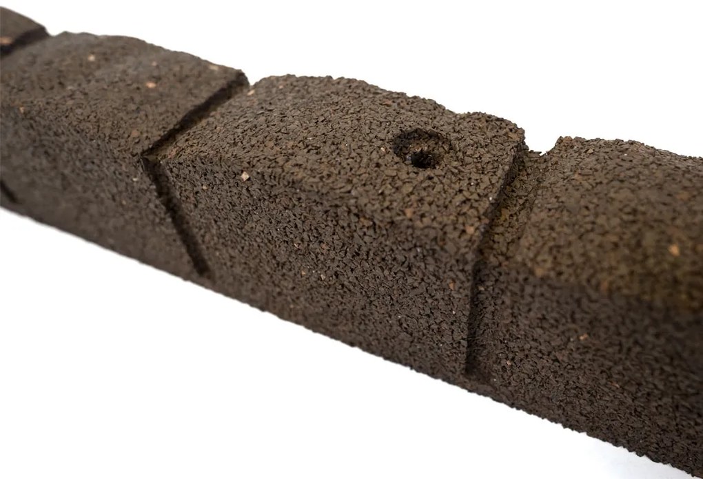 Záhradná obruba Roman Stone hnedá 120 cm, gumová (vrátane klincov) MHEU5000064
